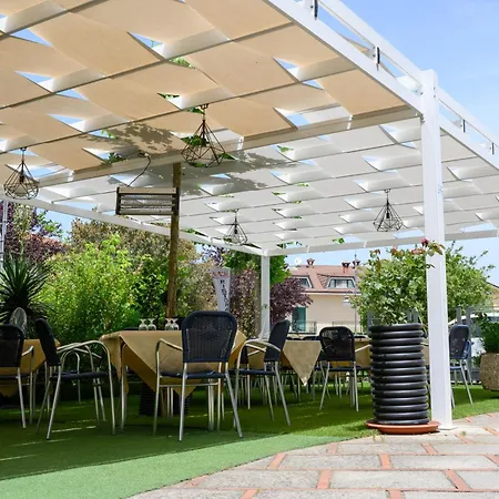 Hotel Ristorante Gerardo Di Masi