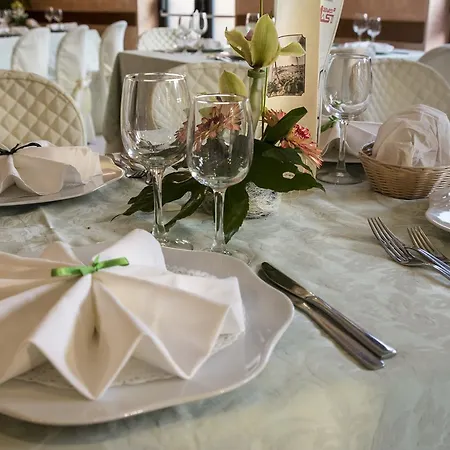 Hotel Ristorante Gerardo Di Masi 3*